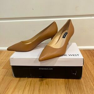 Women’s Nine West pumps. Size 5. Tan/Nude. Brand new never worn.